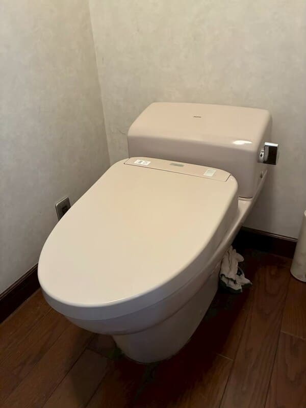 神奈川県横浜市_トイレリフォーム_施工前