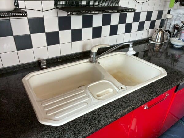 神奈川県川崎市_シンク交換_施工前