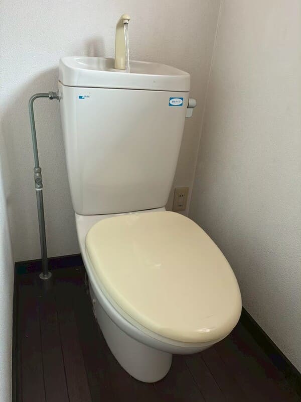 神奈川県横浜市_トイレリフォーム_施工前