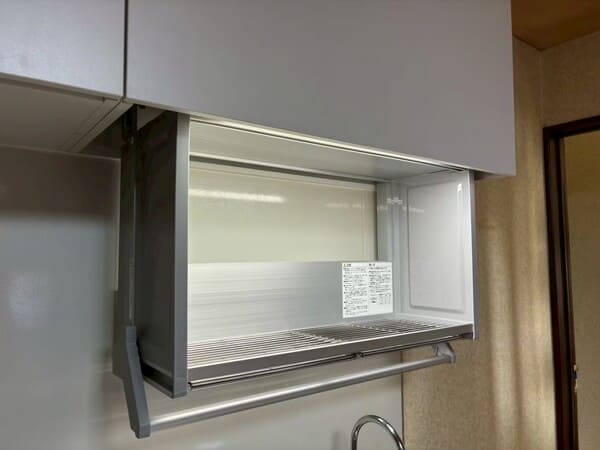 神奈川県横浜市_吊戸棚交換_施工後