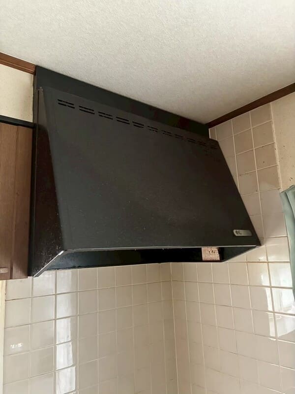 神奈川県横浜市_レンジフード交換_施工前