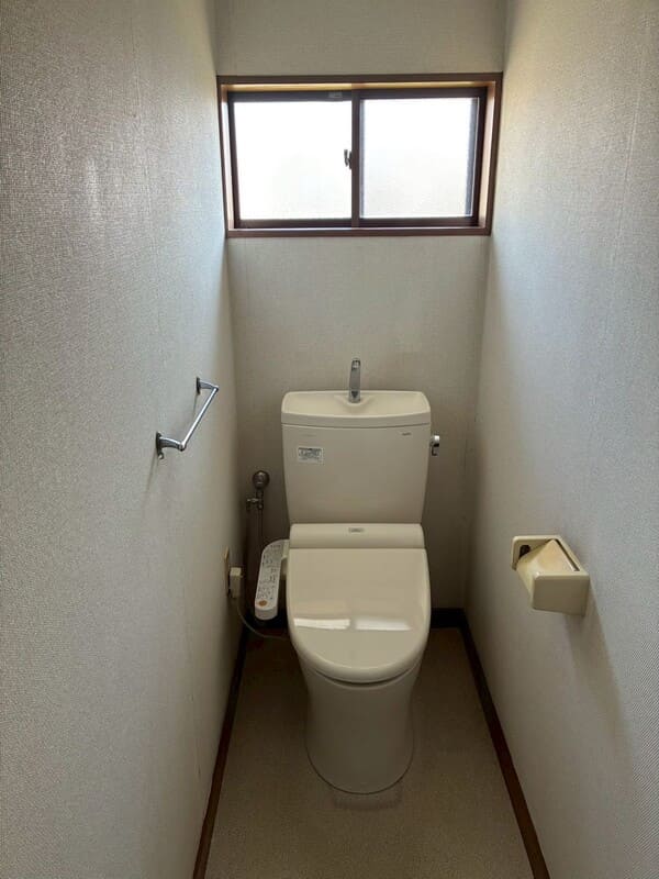 東京都町田市_トイレリフォーム2F_施工前