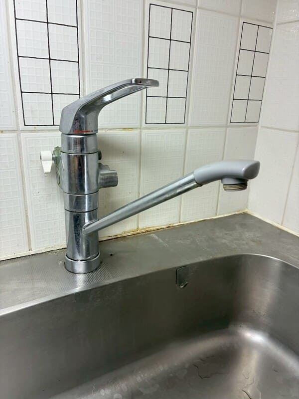 神奈川県横浜市_キッチン蛇口交換_施工前