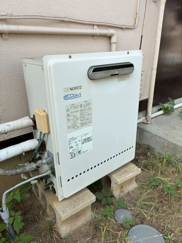 神奈川県横浜市_給湯器交換_施工前