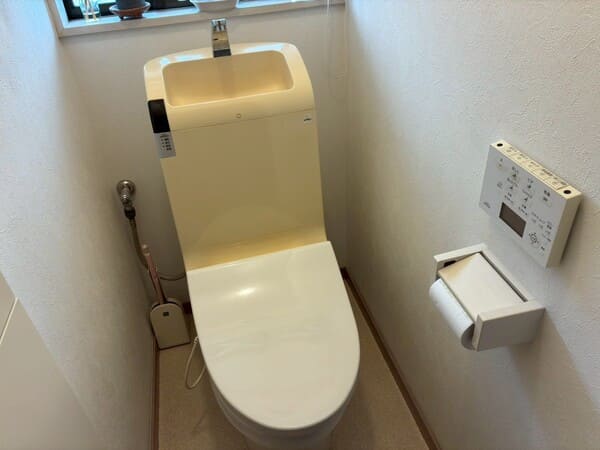 神奈川県横浜市_トイレリフォーム_施工前