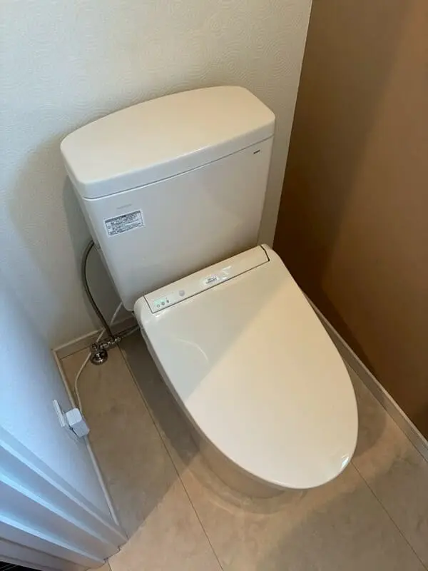 TOTO｜ウォシュレット一体型タイプZJ1｜掃除がしやすい一体型トイレ
