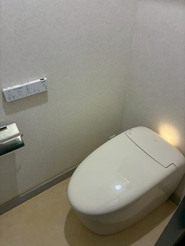 神奈川県横浜市_トイレ本体交換_施工後