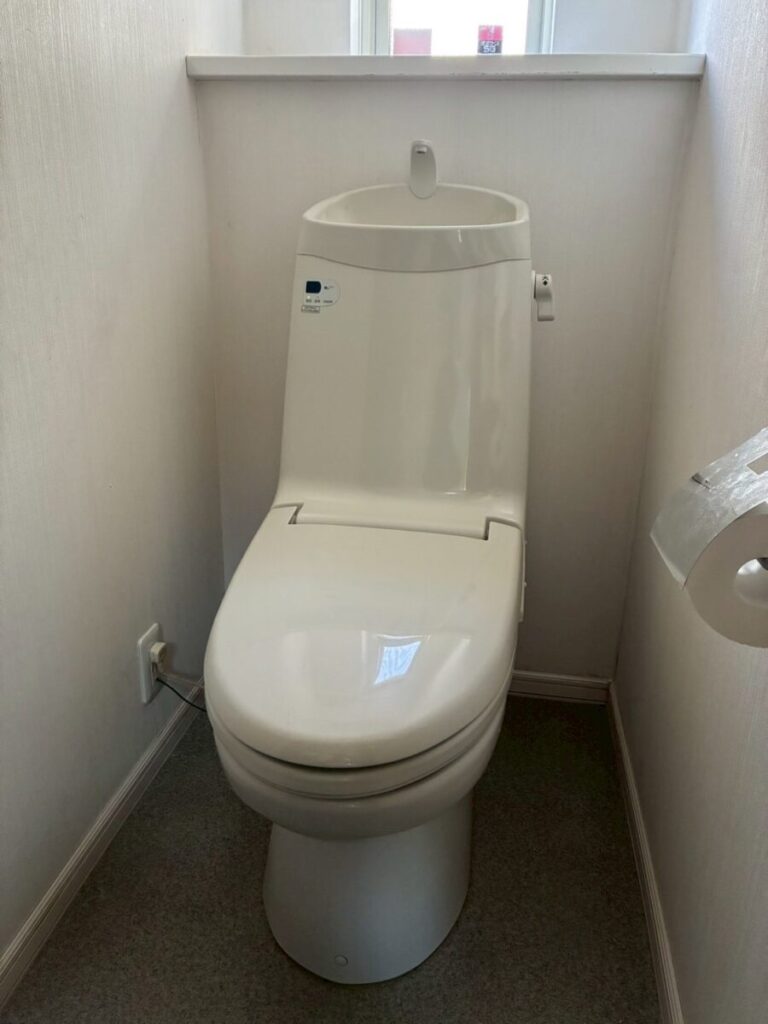 神奈川県横浜市_トイレ交換_施工前