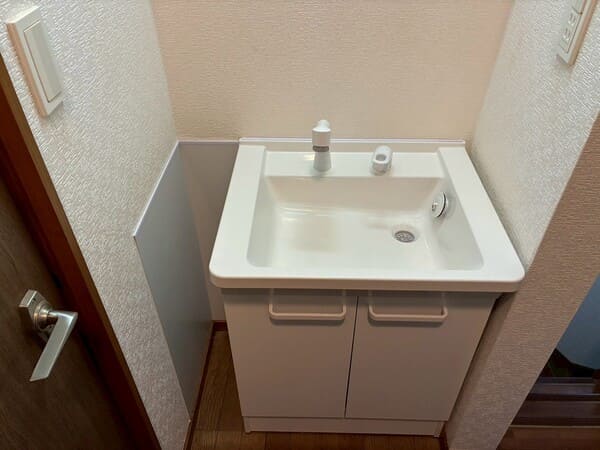 神奈川県横浜市_洗面台交換_施工後
