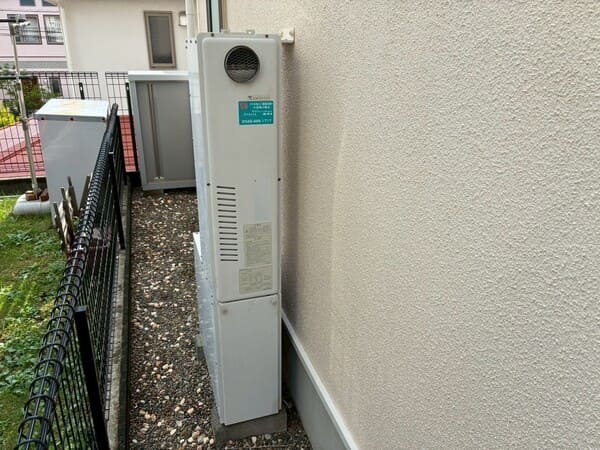 神奈川県横浜市_給湯器交換_施工前