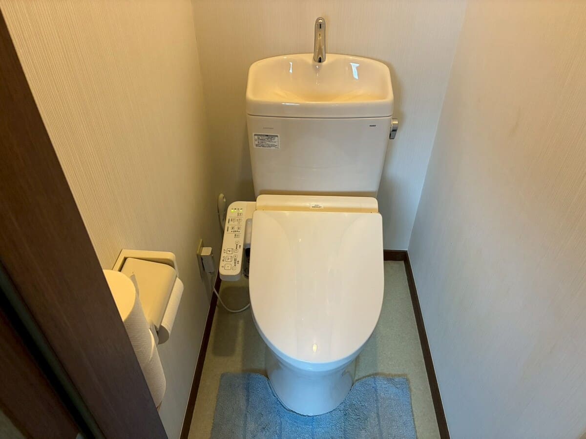 神奈川県横浜市_トイレ本体交換
