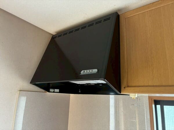 神奈川県横浜市_レンジフード交換_施工前