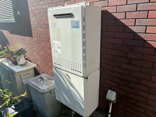 神奈川県横浜市_給湯器交換_施工前
