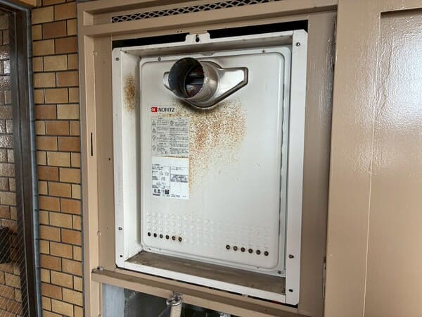 神奈川県横浜市_給湯器交換_施工前