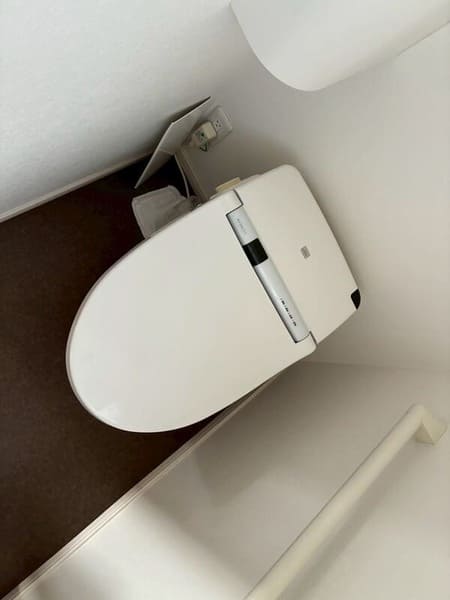 神奈川県横浜市_トイレ交換_施工前
