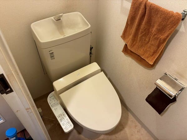 神奈川県横浜市_トイレ本体交換_施工前