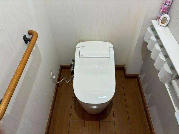 東京都町田市_トイレ本体交換1_施工後