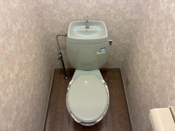 神奈川県横浜市_トイレ本体交換_施工前