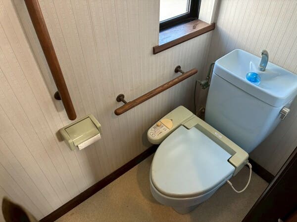 神奈川県横浜市_トイレ交換_施工前