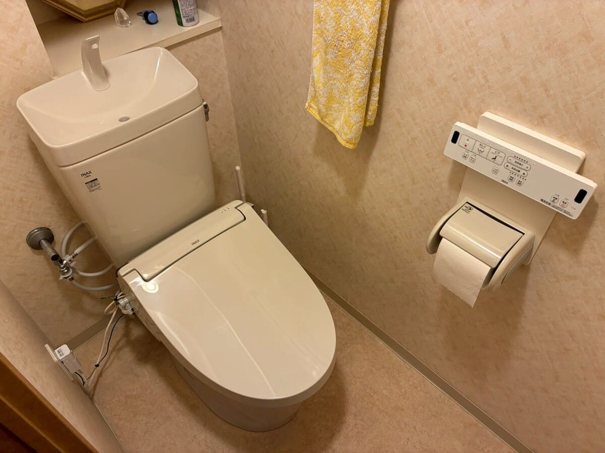 神奈川県横浜市_トイレ本体交換
