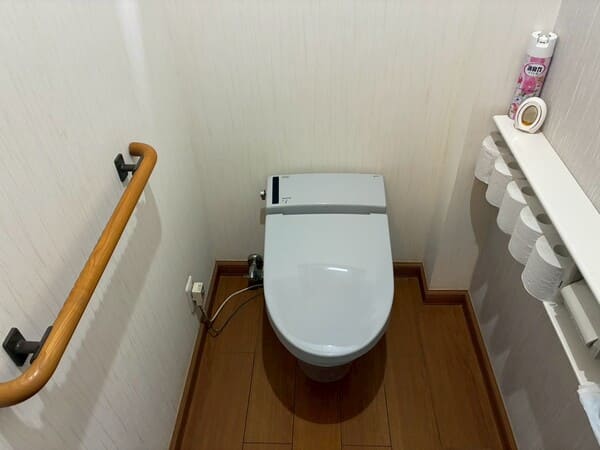 東京都町田市_トイレ本体交換1_施工前