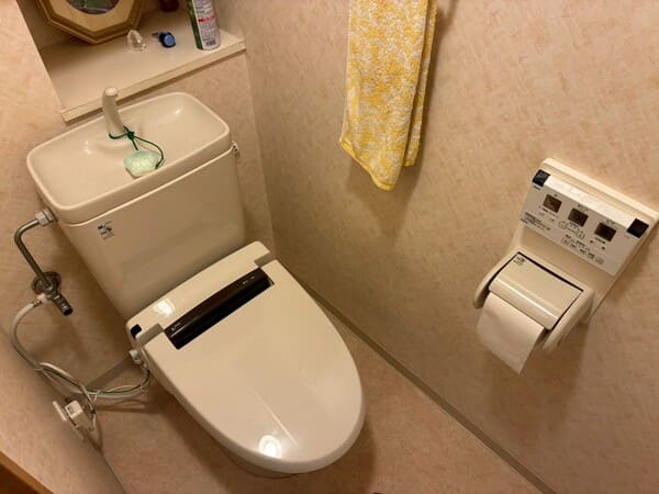 神奈川県横浜市_トイレ本体交換_施工前
