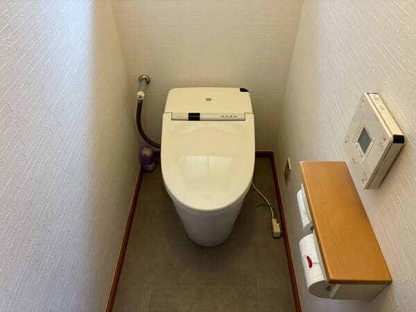 神奈川県横浜市_トイレ交換_施工前