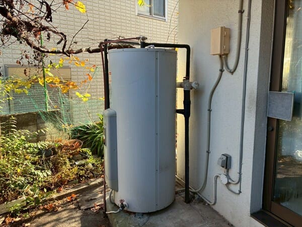 神奈川県横浜市_電気温水器交換_施工前