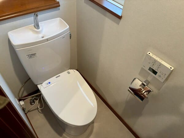神奈川県大和市_トイレ交換1_施工前