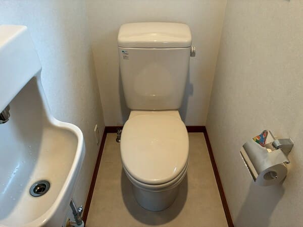 神奈川県大和市_トイレ交換2_施工前