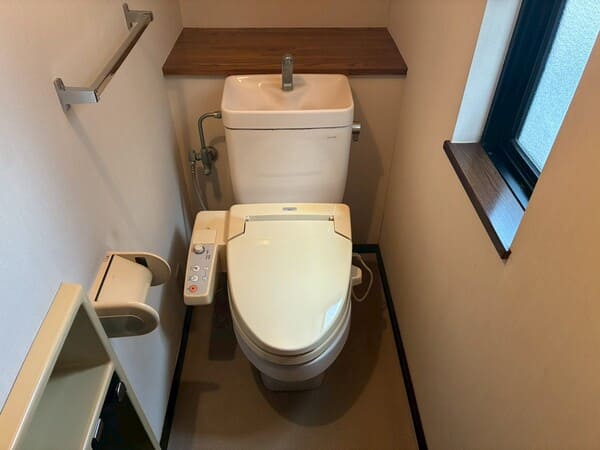 神奈川県横浜市_トイレ交換_施工前