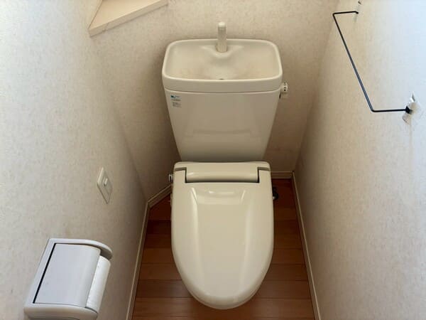 神奈川県横浜市_トイレ交換_施工前