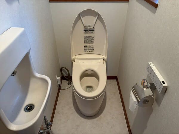 神奈川県大和市_トイレ交換2_施工後