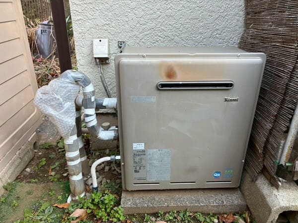 神奈川県横浜市_給湯器交換_施工前