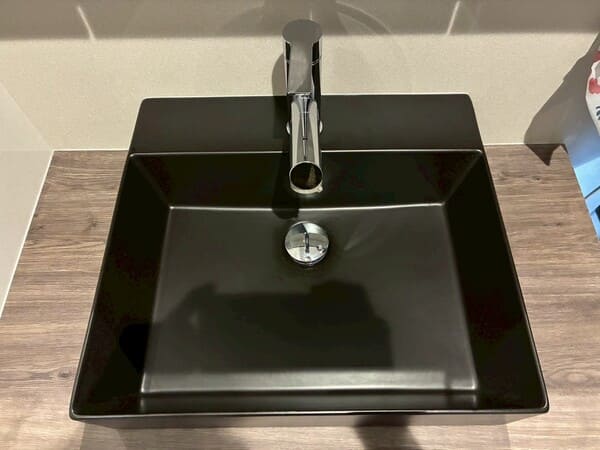 神奈川県秦野市_洗面ボウル交換_施工中