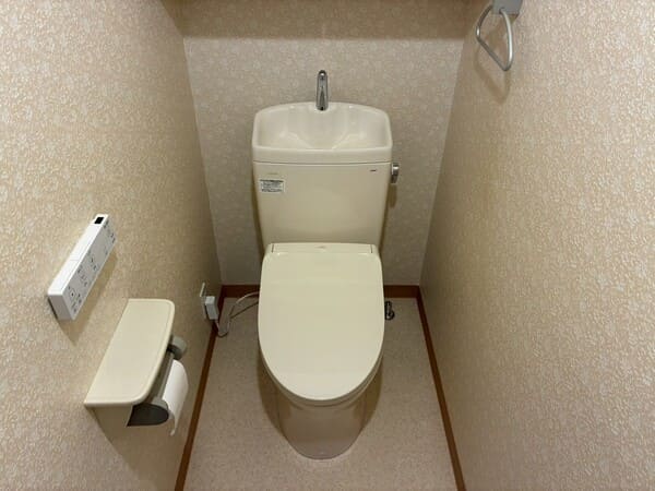 神奈川県横浜市_トイレ交換_施工後