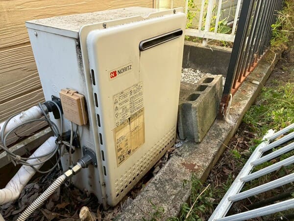 神奈川県相模原市_給湯器交換_施工前